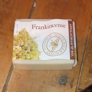 Frankincense Soap with Goat's Milk & Honey - Cream